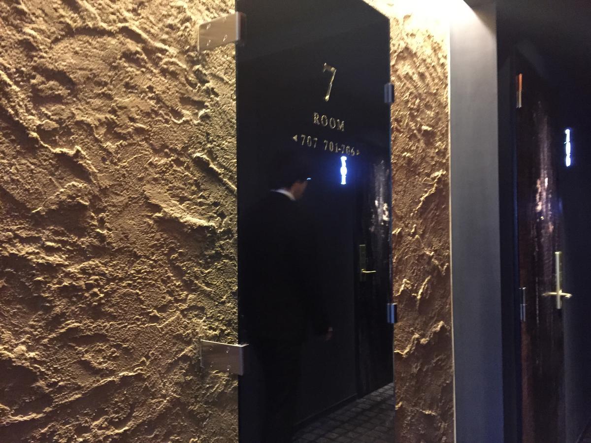 The Wall Hotel Ōsaka Exterior foto
