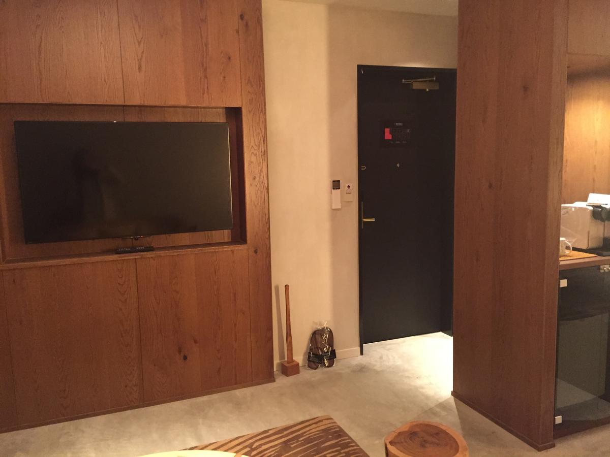 The Wall Hotel Ōsaka Exterior foto
