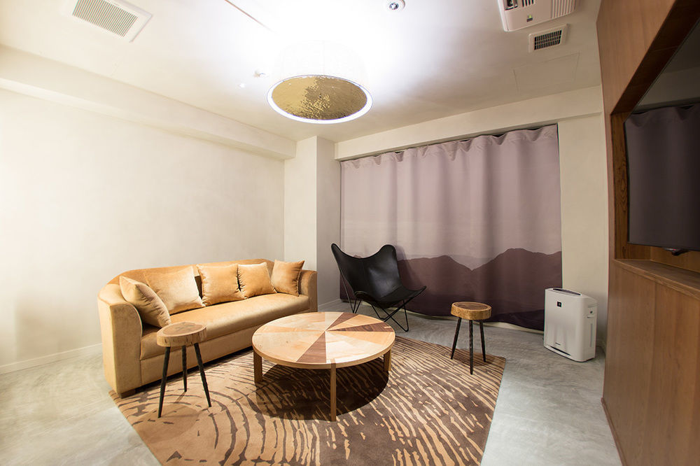 The Wall Hotel Ōsaka Exterior foto